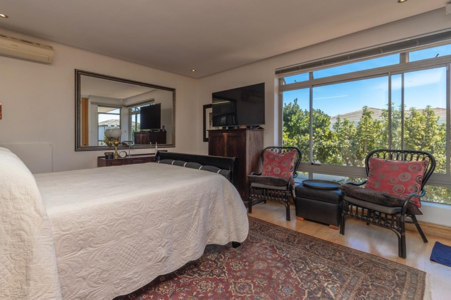 4 Bedroom Property for Sale in Sunset Beach Western Cape